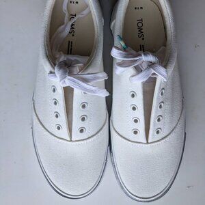 Toms white sneaker women's lace up 7.5 NWOB READ